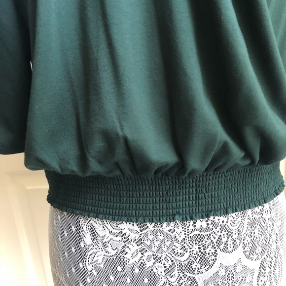 Babaton Crop Elastic Top - Picture 3 of 5